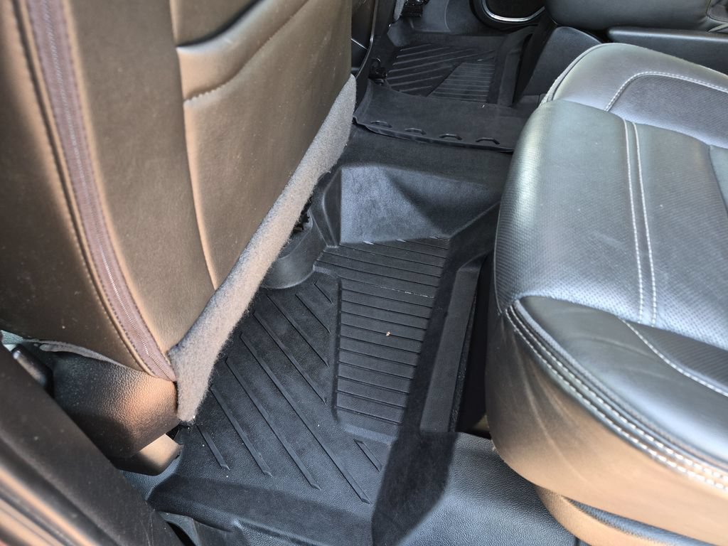 Used 2019 GMC Yukon XL Denali w/ Denali Ultimate Package AWD/4WD image 37