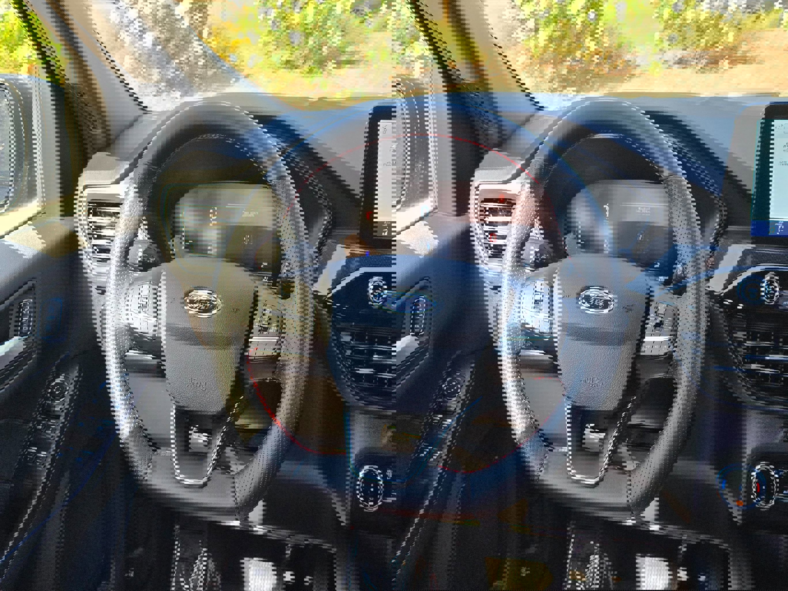 Used 2025 Ford Escape ST-Line image 23