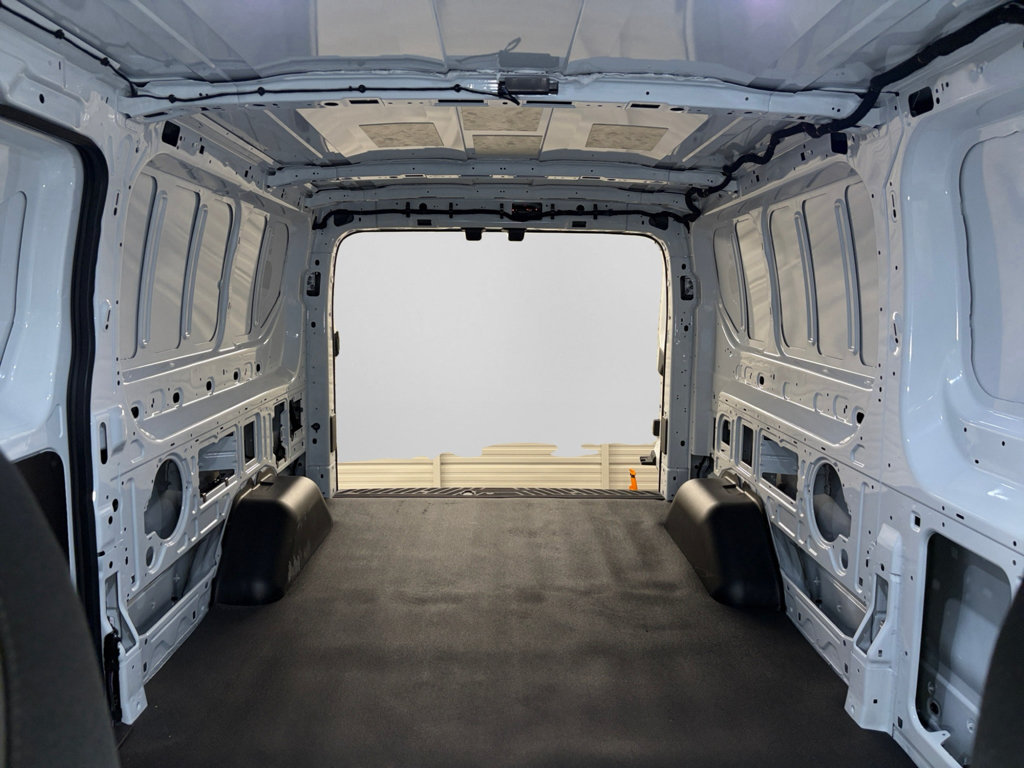 Used 2024 Ford E-Transit Low Roof RWD image 20