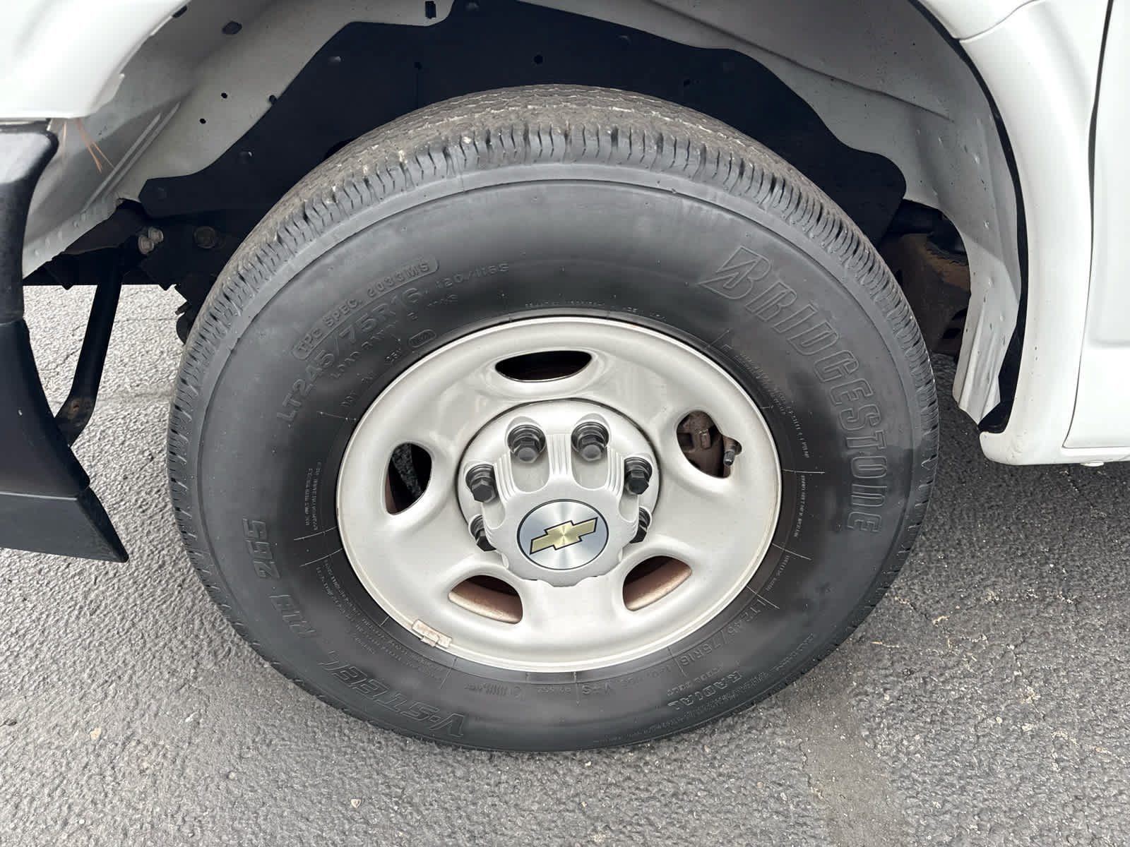 Certified 2023 Chevrolet Express 3500 LS RWD image 9