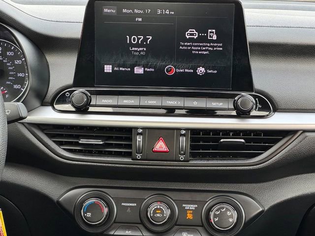 Used 2024 Kia Forte LXS image 13