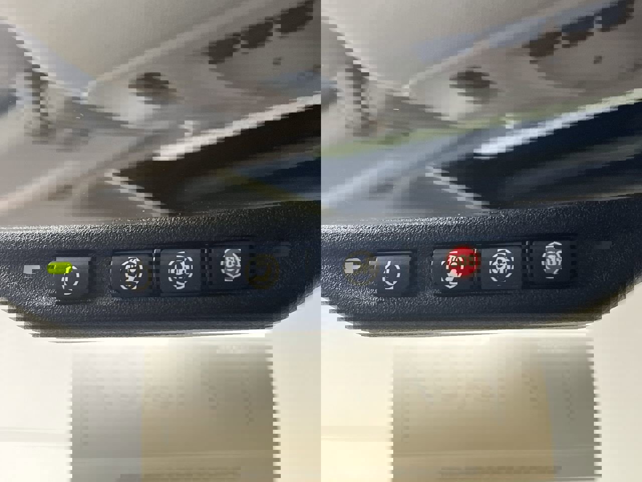 Used 2015 Buick Enclave Leather w/ Trailering Package image 26