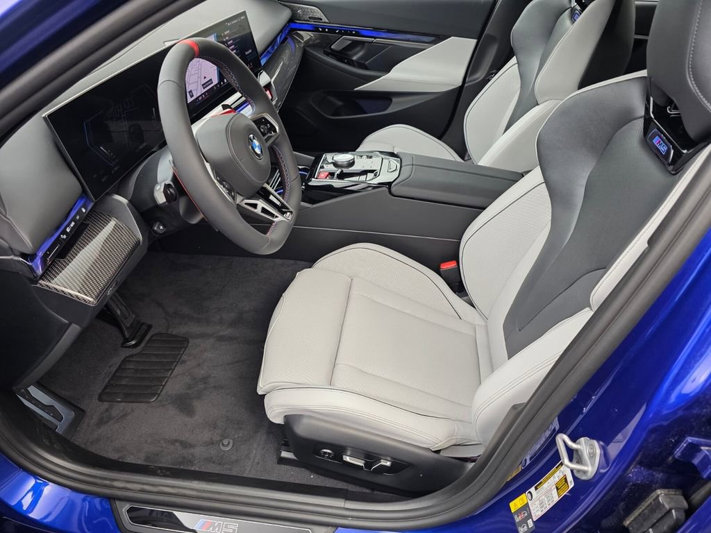 New 2027 BMW M5 w/ Carbon Package AWD/4WD image 7