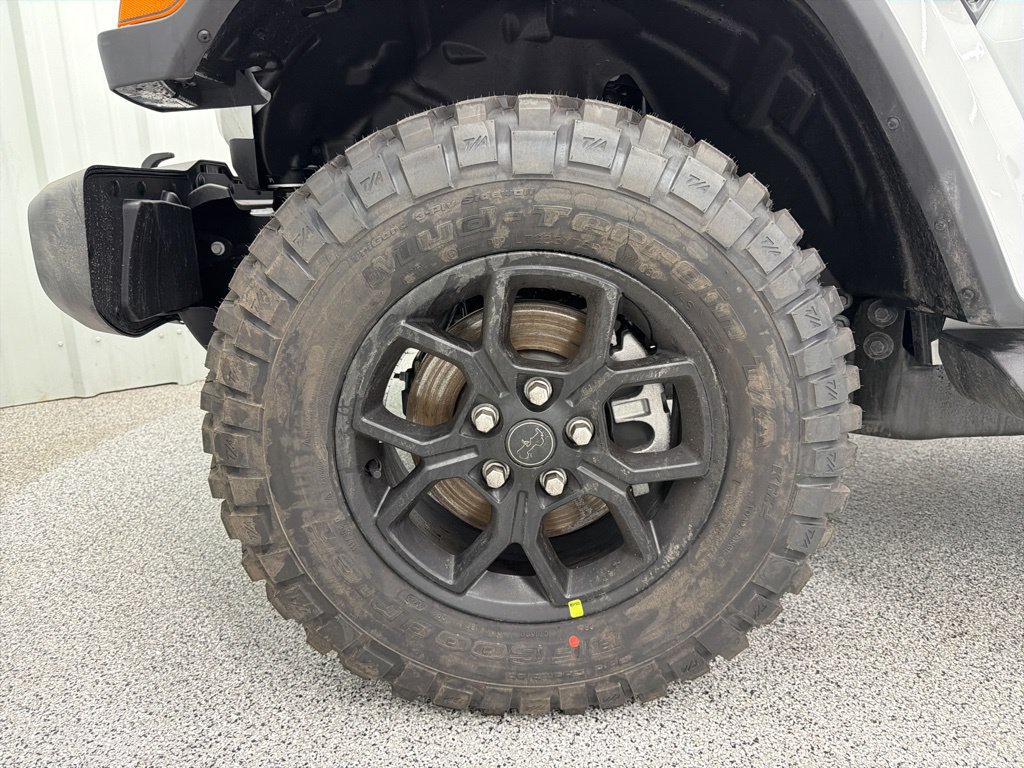 New 2026 Jeep Gladiator Sport AWD/4WD image 10