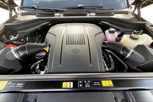 New 2025 Land Rover Range Rover Sport Dynamic SE image 13