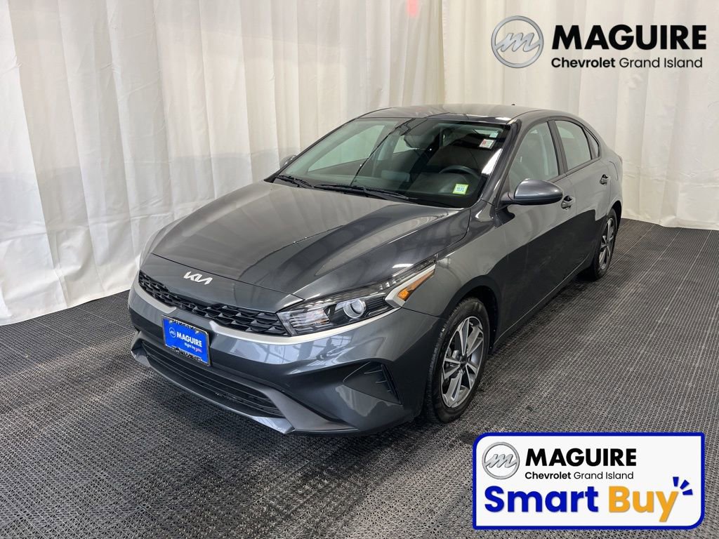 Used 2023 Kia Forte LXS FWD image 1