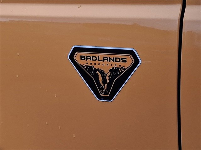 Used 2022 Ford Bronco Badlands image 32
