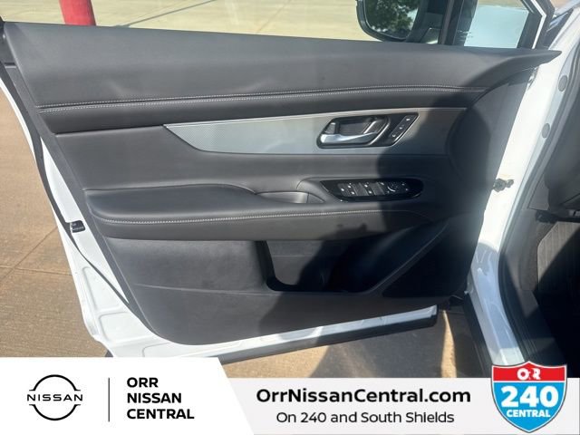 New 2025 Nissan Murano SL AWD/4WD image 13