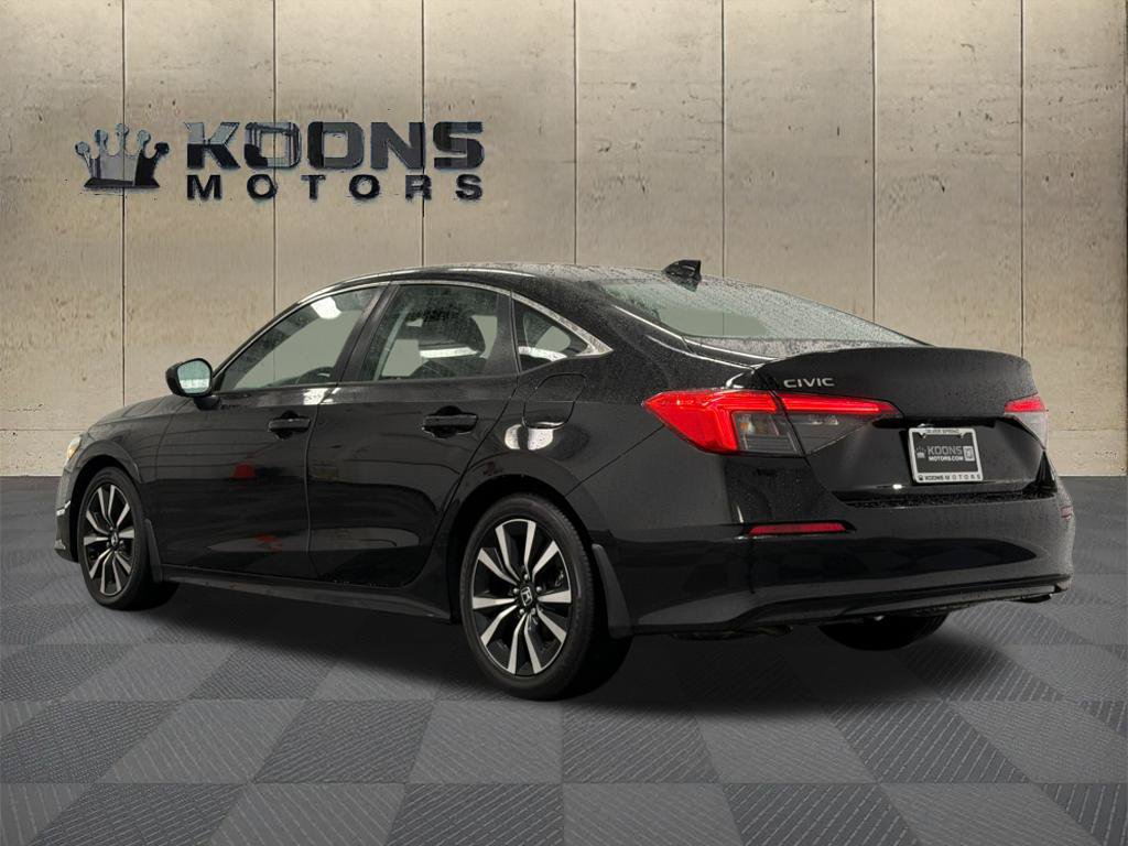Used 2023 Honda Civic EX image 6