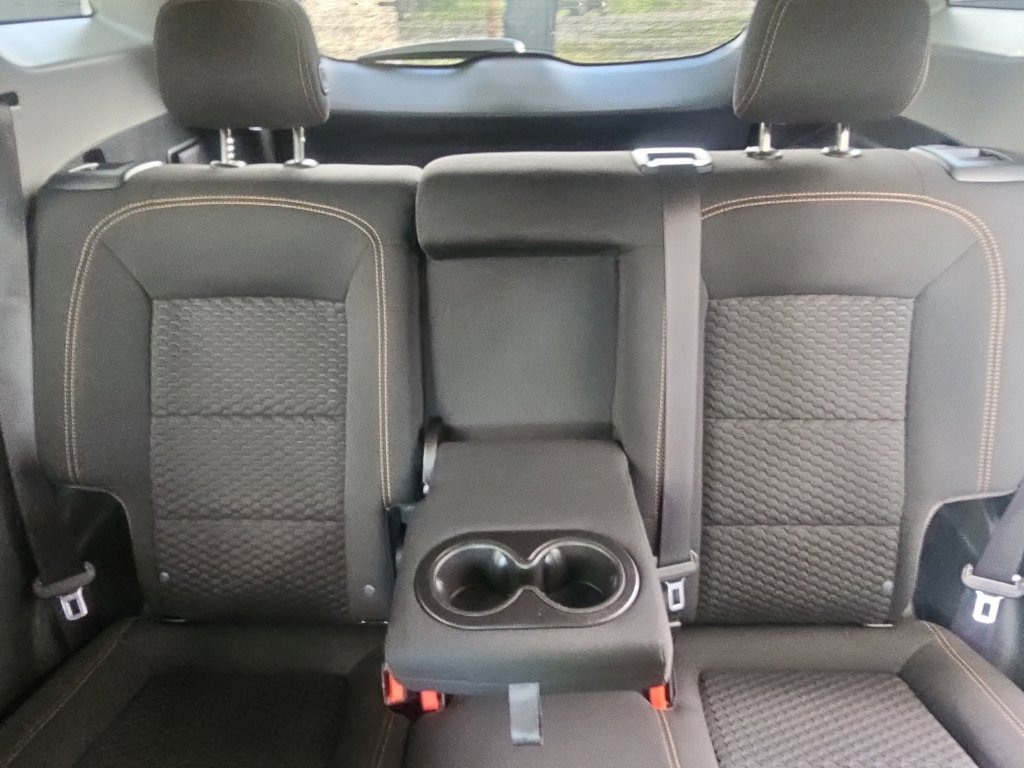 Used 2020 GMC Terrain SLE FWD image 26