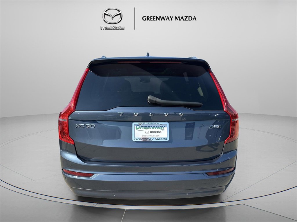 Used 2023 Volvo XC90 B5 Core image 6