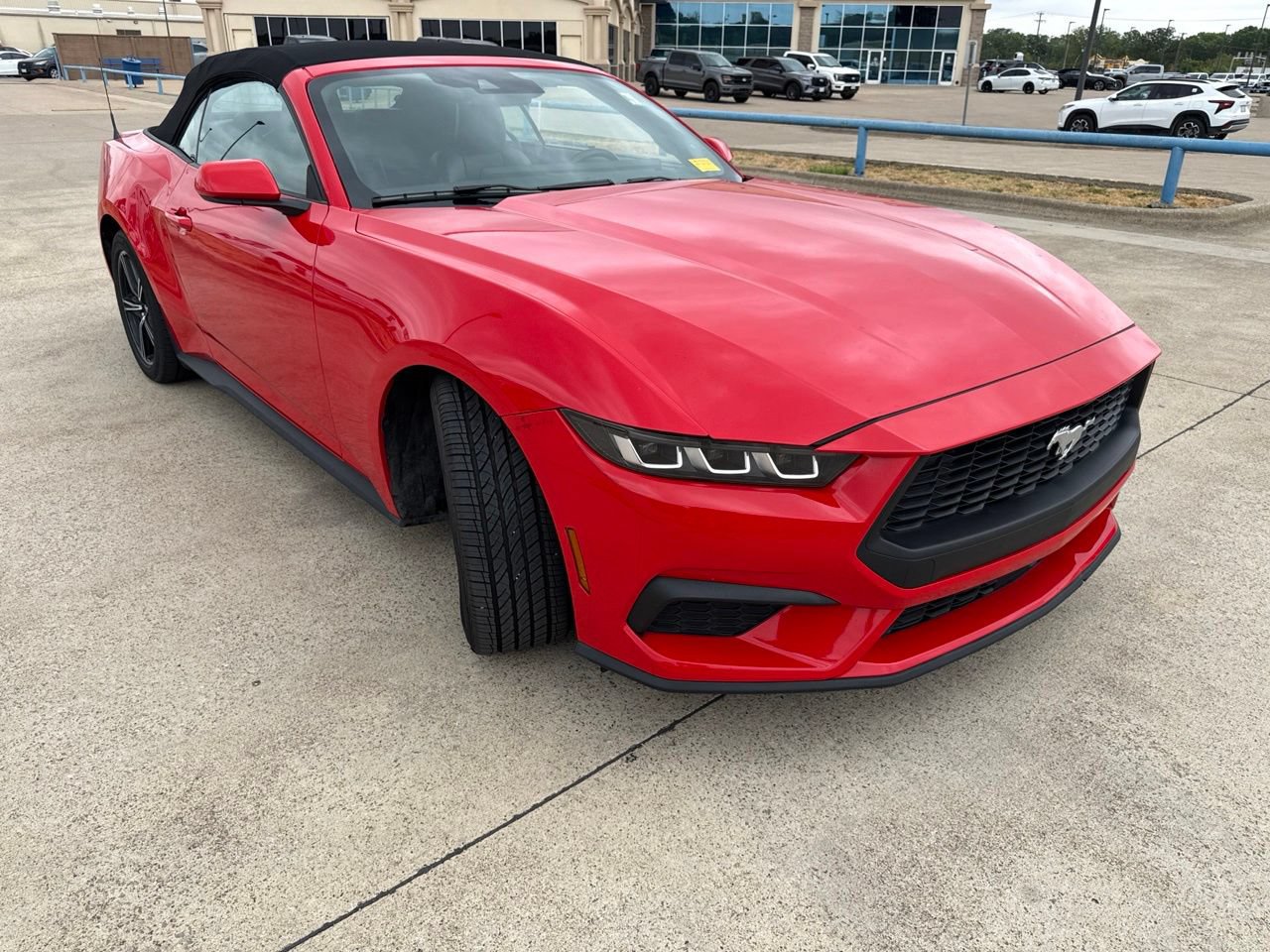 Used 2025 Ford Mustang Premium RWD image 15