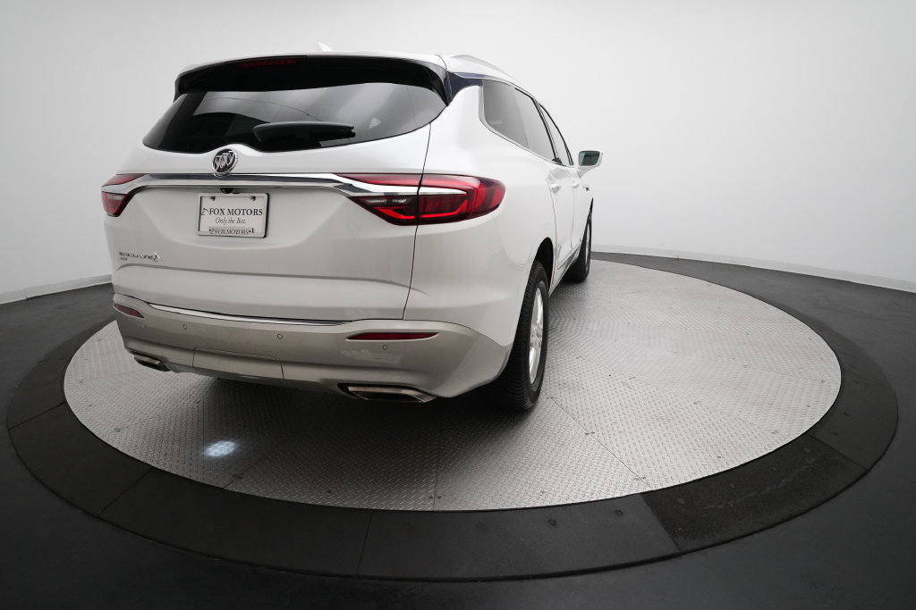 Used 2020 Buick Enclave Essence w/ Sound and Sites Package AWD/4WD image 13