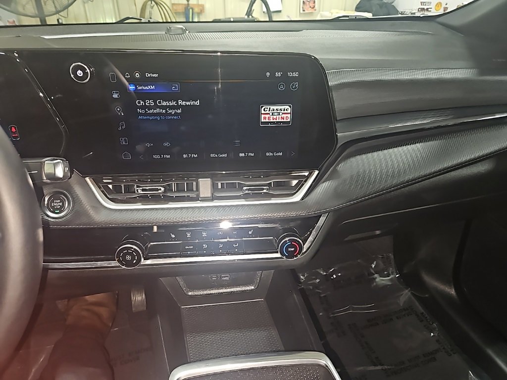 Used 2025 Chevrolet Equinox LT image 18