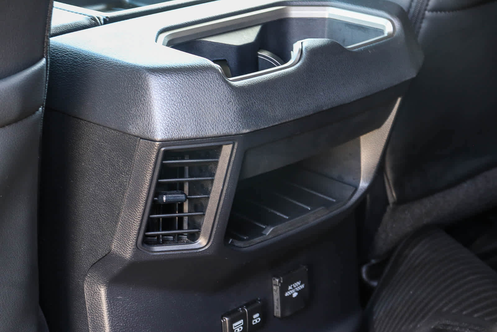 Used 2023 Toyota Tundra Limited image 25