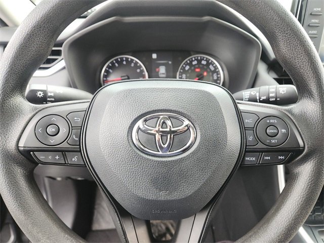 Used 2022 Toyota RAV4 XLE image 23