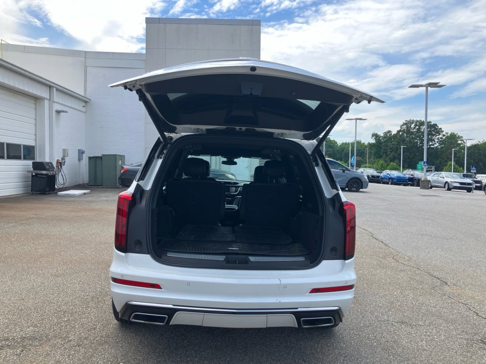 Used 2020 Cadillac XT6 Premium Luxury FWD image 18