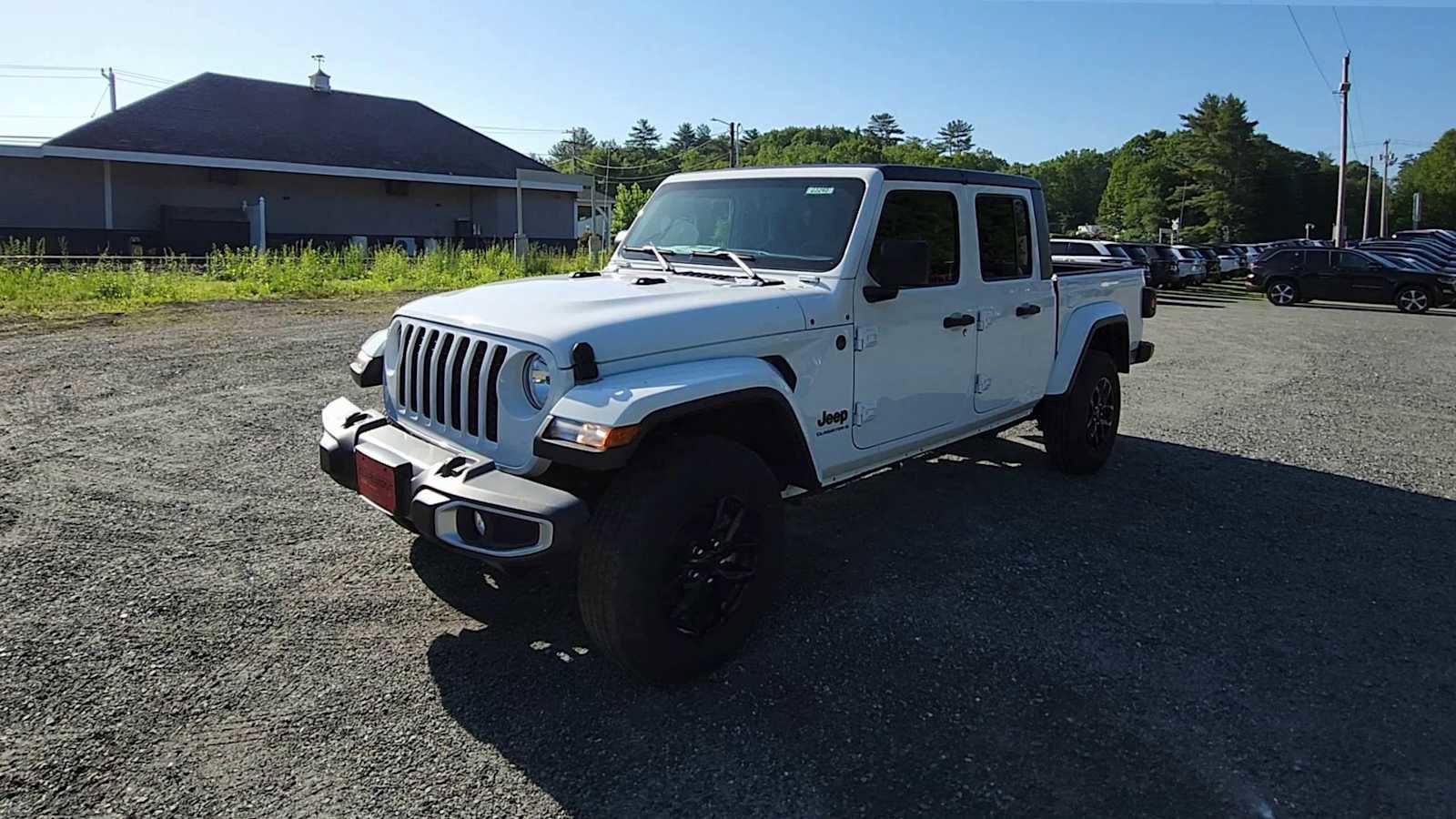 New 2023 Jeep Gladiator Sport image 4