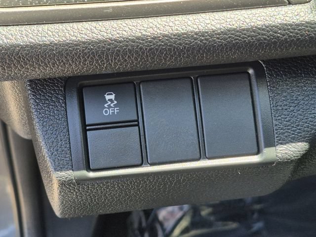 Used 2018 Honda Civic EX image 9