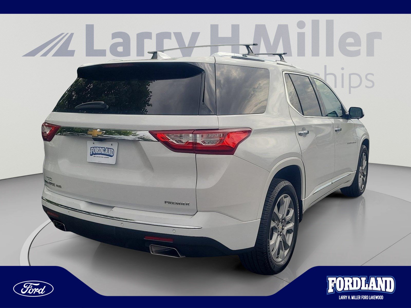 Used 2019 Chevrolet Traverse Premier w/ LPO, Floor Liner Package AWD/4WD image 5