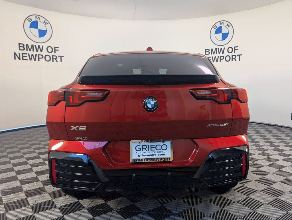 New 2026 BMW X2 xDrive28i w/ M Sport Package AWD/4WD image 7