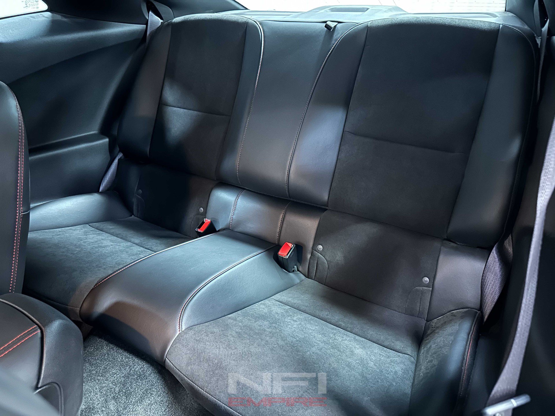Used 2012 Chevrolet Camaro ZL1 RWD image 33