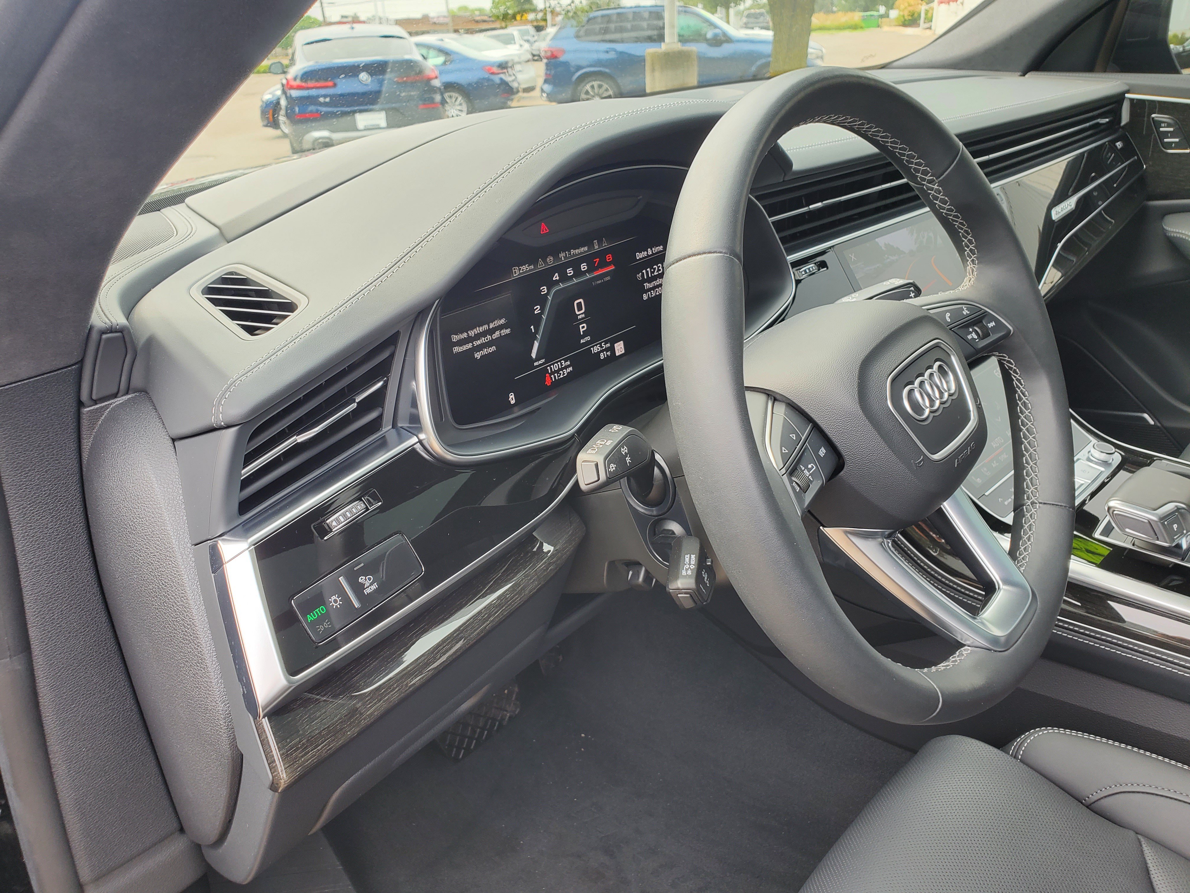 Used 2025 Audi Q8 Prestige AWD/4WD image 11