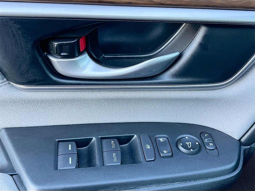 Used 2022 Honda CR-V EX image 17