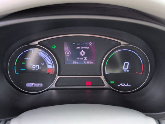 Used 2015 Kia Soul EV FWD image 20