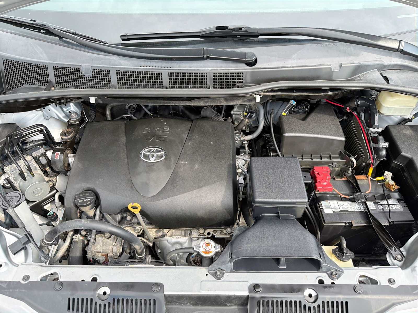 Used 2017 Toyota Sienna XLE AWD/4WD image 11