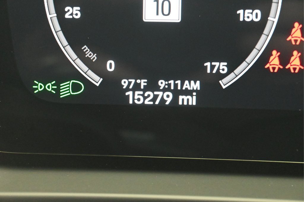 Certified 2025 Porsche Cayenne E-Hybrid AWD/4WD image 18
