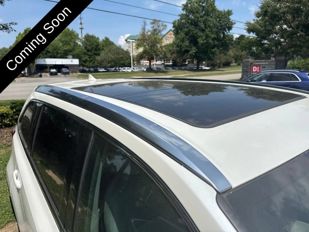 Used 2017 Toyota Highlander Limited Platinum AWD/4WD image 12