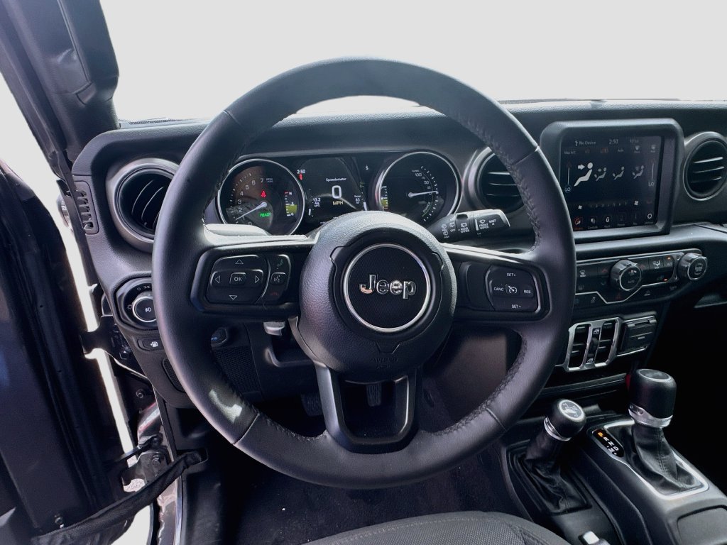 Used 2023 Jeep Wrangler Unlimited w/ 8.4" Radio Group AWD/4WD image 12