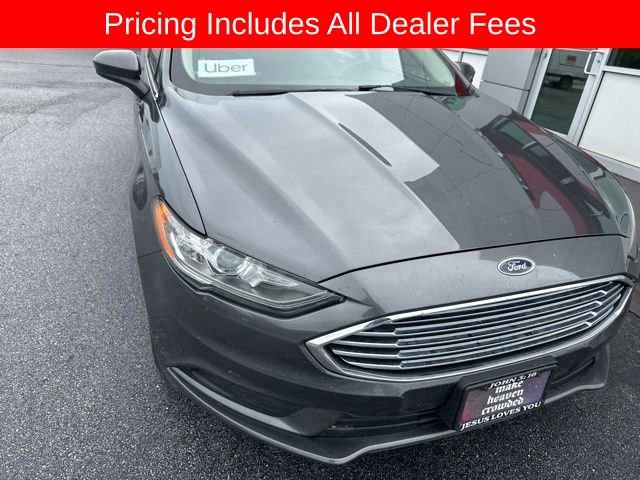 Used 2017 Ford Fusion SE w/ Fusion SE Technology Package FWD image 8