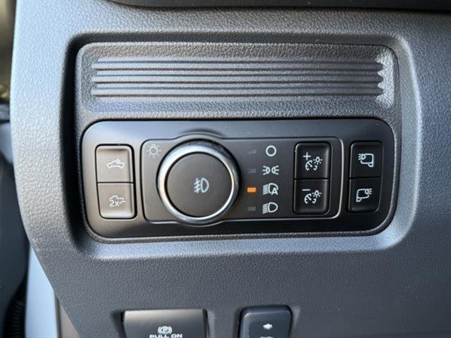 New 2026 Ford F250 Lariat image 12