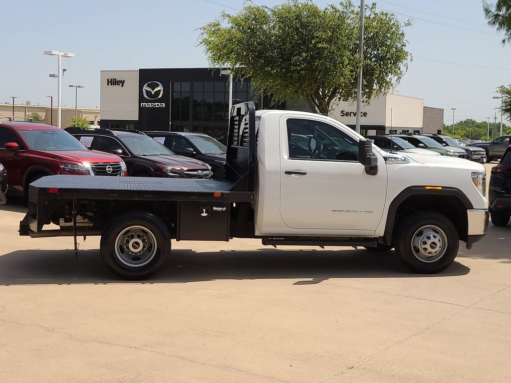 Used 2023 GMC Sierra 3500 Pro AWD/4WD image 4