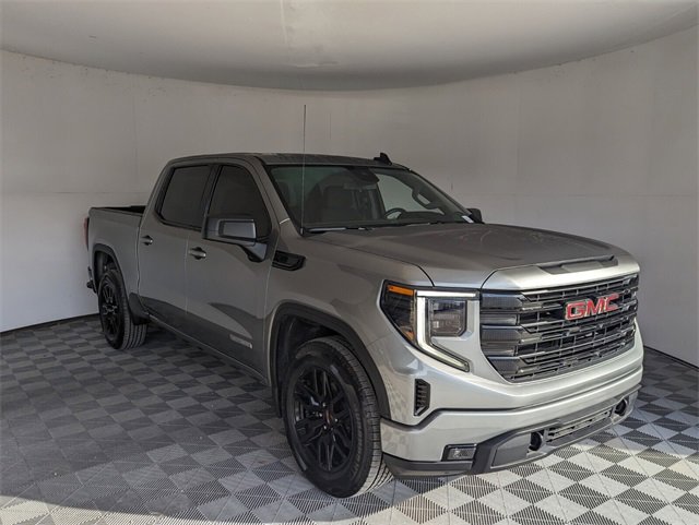 Used 2023 GMC Sierra 1500 Elevation image 2