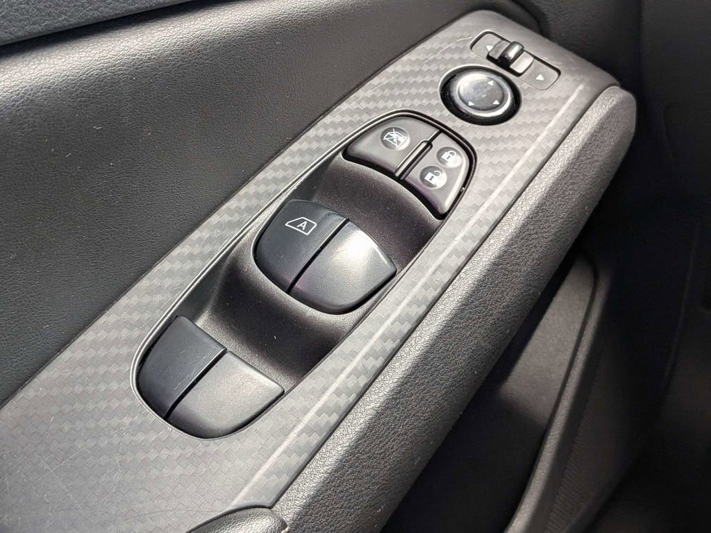 Used 2022 Nissan Altima 2.5 SV FWD image 25