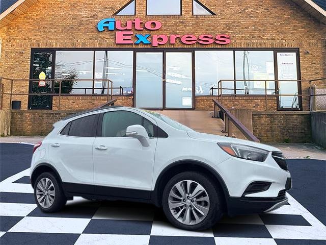 Used 2018 Buick Encore Preferred image 1