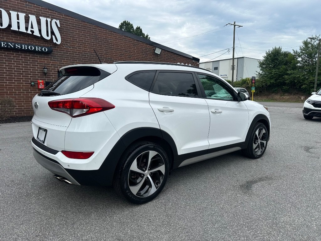 Used 2017 Hyundai Tucson Value AWD/4WD image 6