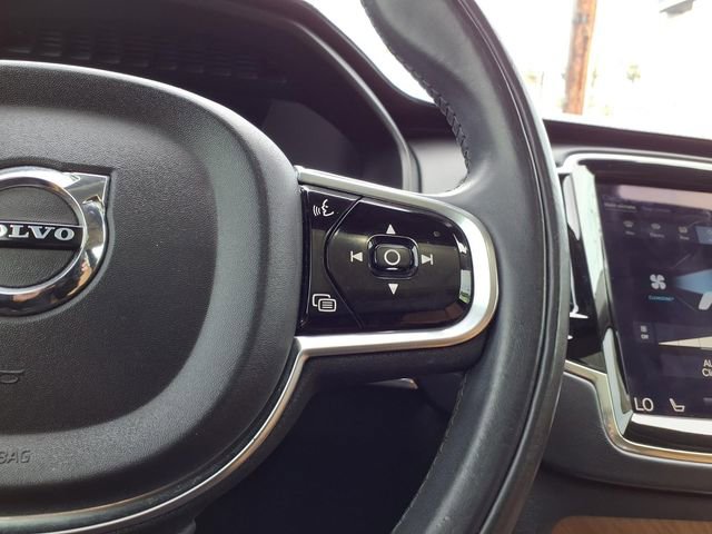Used 2016 Volvo XC90 T6 Inscription w/ Vision Package image 13