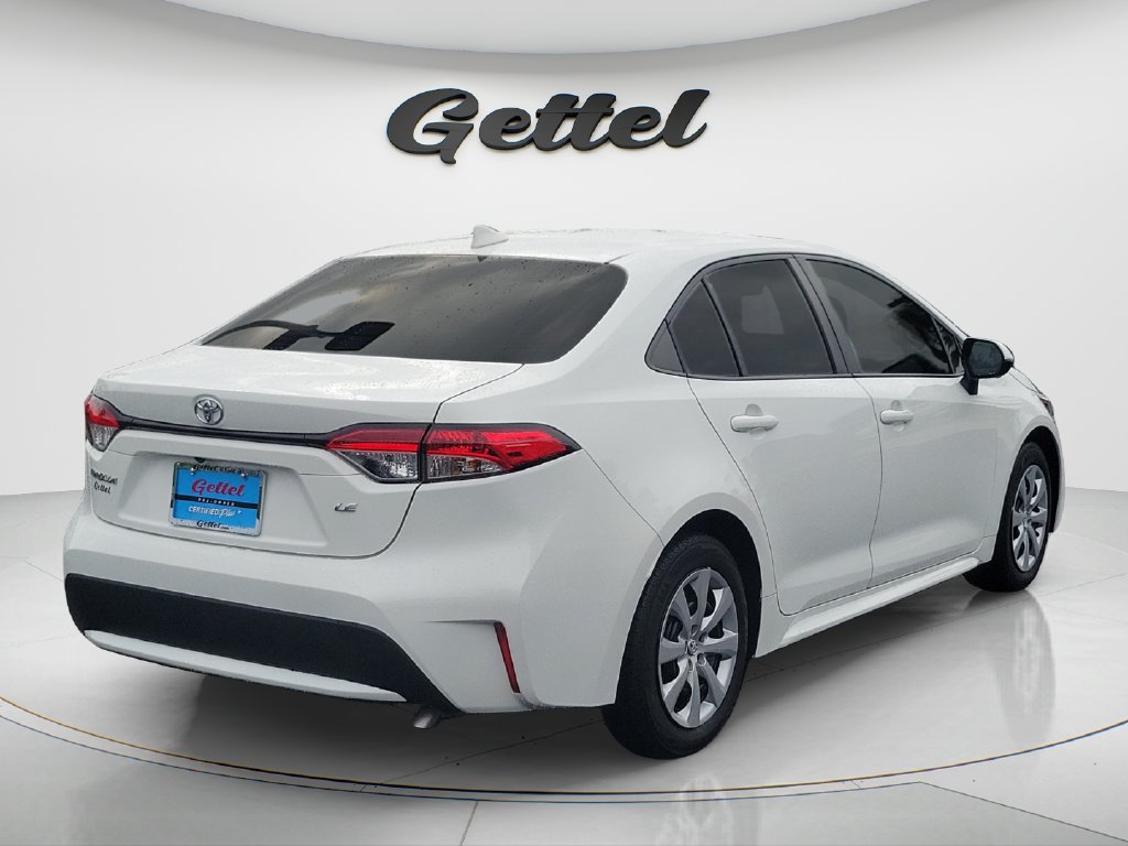 Used 2022 Toyota Corolla LE FWD image 5