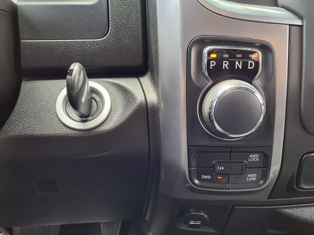 Used 2024 RAM 1500 Warlock AWD/4WD image 8