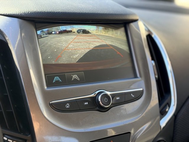 Used 2017 Chevrolet Cruze LT w/ Convenience Package image 13