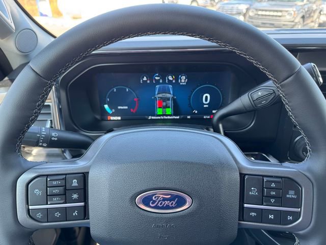New 2026 Ford F250 Lariat w/ Black Appearance Package image 28