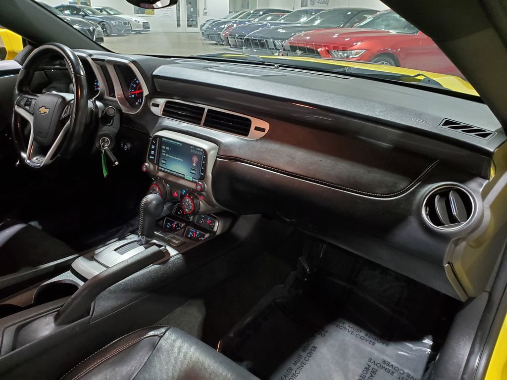 Used 2014 Chevrolet Camaro SS w/ RS Package image 14