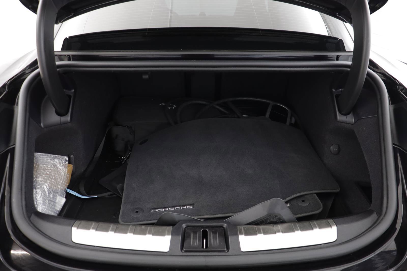 Used 2020 Porsche Taycan Turbo S w/ Premium Package image 18