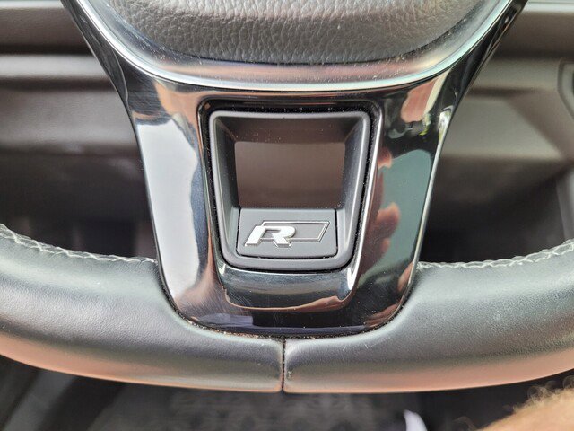 Used 2019 Volkswagen Jetta R-Line image 31