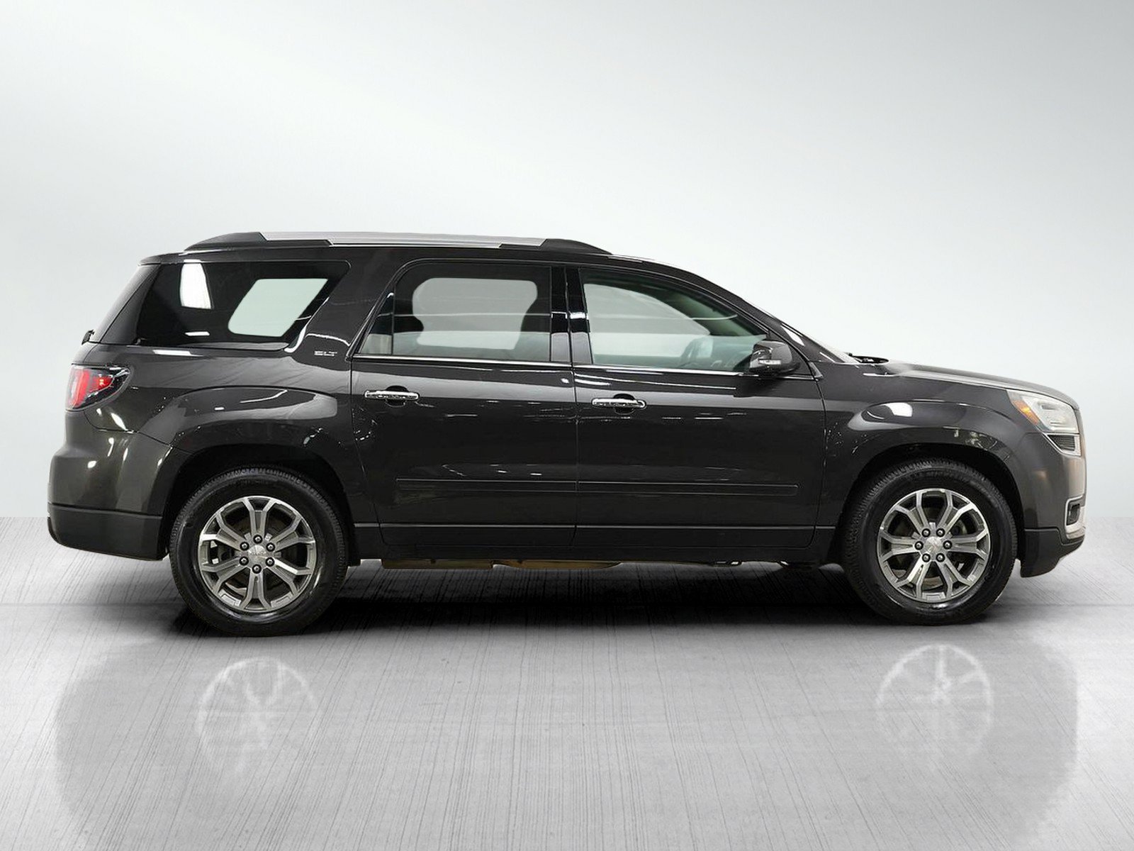 Used 2016 GMC Acadia SLT w/ Open Road Package AWD/4WD image 6