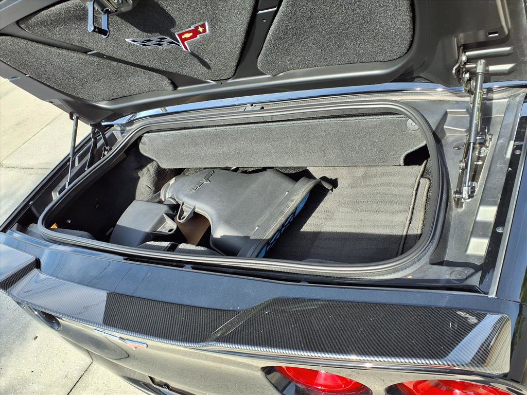 Used 2013 Chevrolet Corvette Grand Sport w/ 3LT Preferred Equipment Group image 15